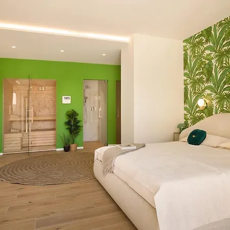 Villa Monte Orione View & *