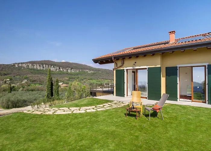 Villa Monte Orione View & *