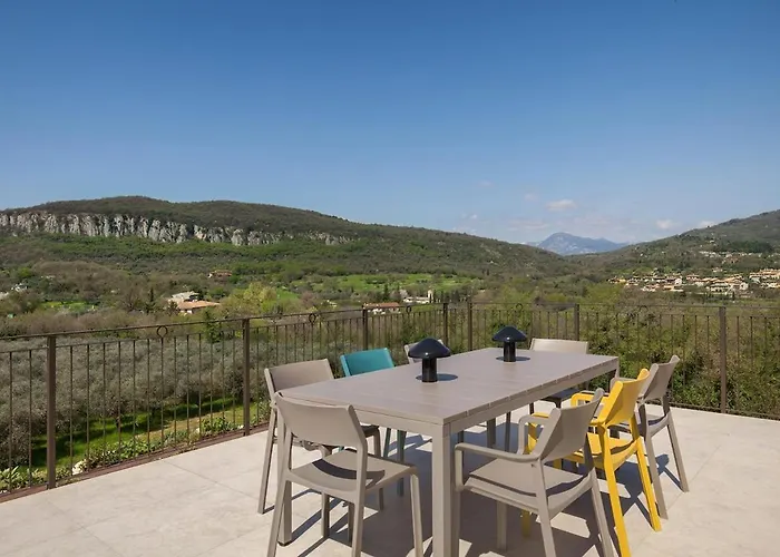 Monte Orione View & Вилла Костермано